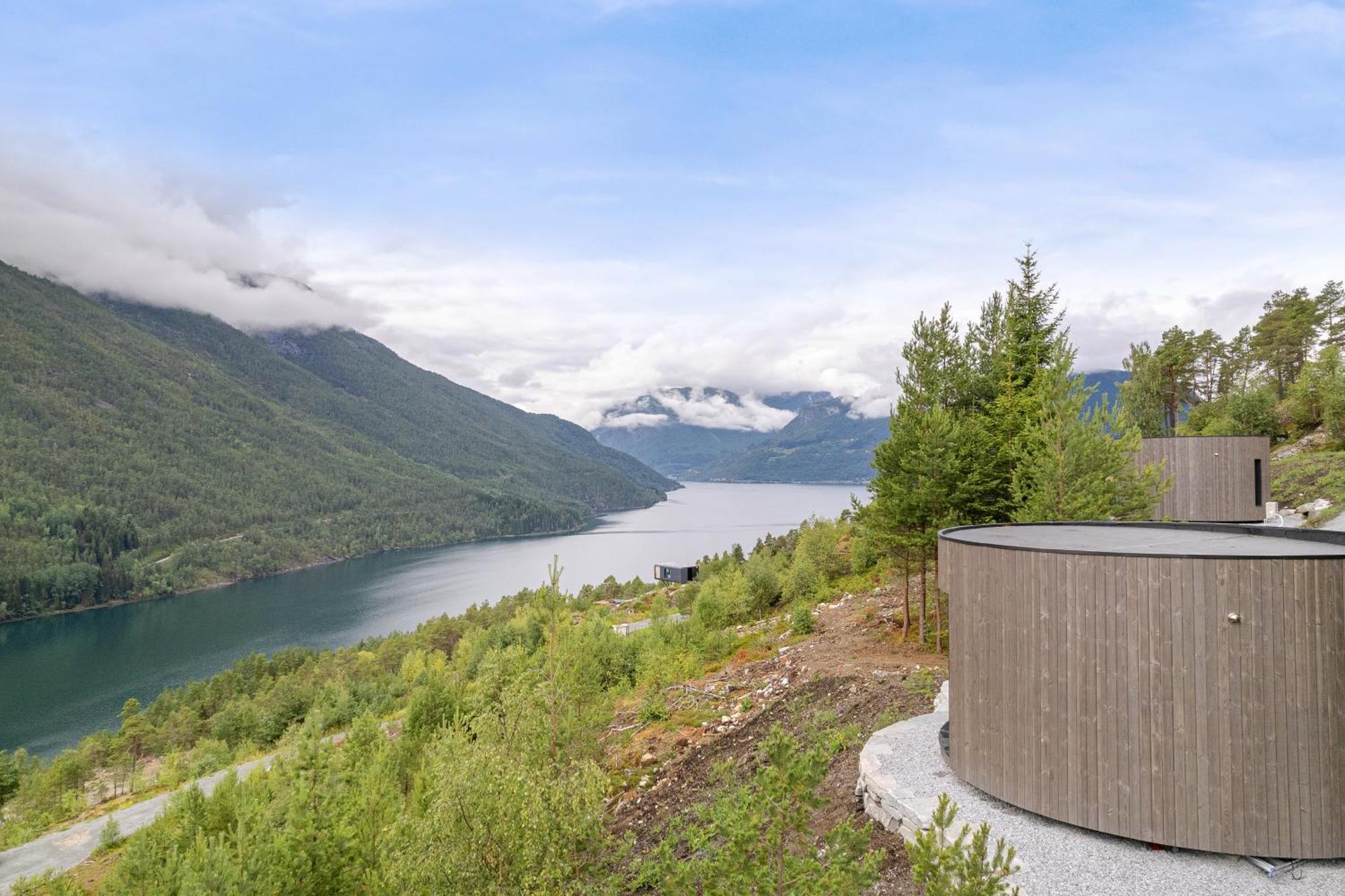 Готель Sogndal Fjordpanorama- The Panorama View 2 Екстер'єр фото